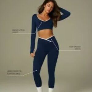 Seamless Leggings and Long Sleeve Crop Top Matching Set